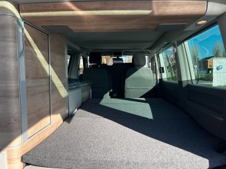 <span style="color: #e71919;">Location</span> Van Volkswagen T6 California Coast – Image 5